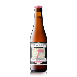 Vet & Lazy Flaccid Flamingo alcoholarme NEIPA bierfles op een witte achtergrond met etiket volledig zichtbaar.