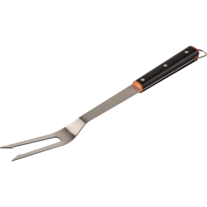 Schuin aanzicht van de Traeger BBQ Fork met tweetandige roestvrijstalen vork.