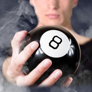 Magic 8 Ball - Vragenspel - Beantwoord Al Je Levensvragen - Geen Batterijen Nodig - Biljartbal Design - Mystic 8 Ball