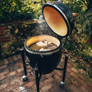 MONOLITH JUNIOR - Compacte Kamado BBQ in Zwart Inclusief Onderstel - Grillen in Stijl - Zwarte Kamado BBQ - Ideaal voor Kleine Ruimtes en Balkons