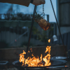 Driepoot met ananas aan de haak